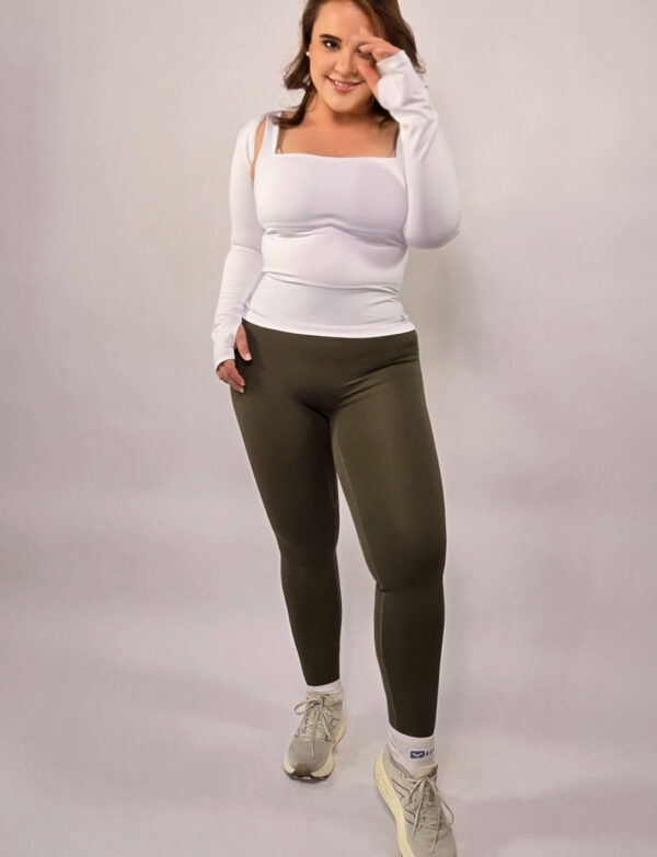 Power Up Leggings | Tela SoftFit | Color Washed Black | Compresión Ligera